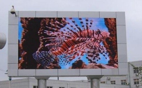 成都led顯示屏生產(chǎn)廠家：led顯示屏如何調(diào)整色調(diào)？