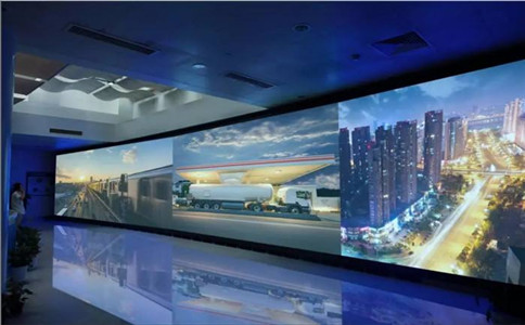 成都數(shù)字展廳中互動(dòng)滑軌屏的制作需要分幾步？ | 成都數(shù)字展廳
